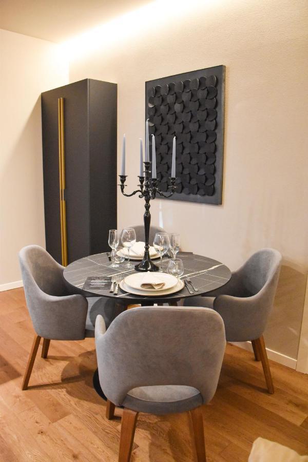 Nuova Cafe' Suite Salice Terme Exterior foto