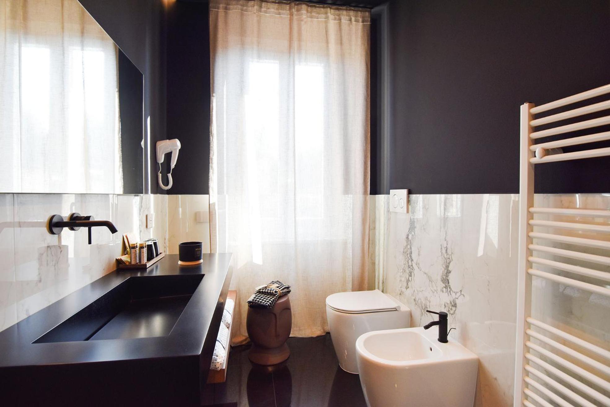 Nuova Cafe' Suite Salice Terme Exterior foto